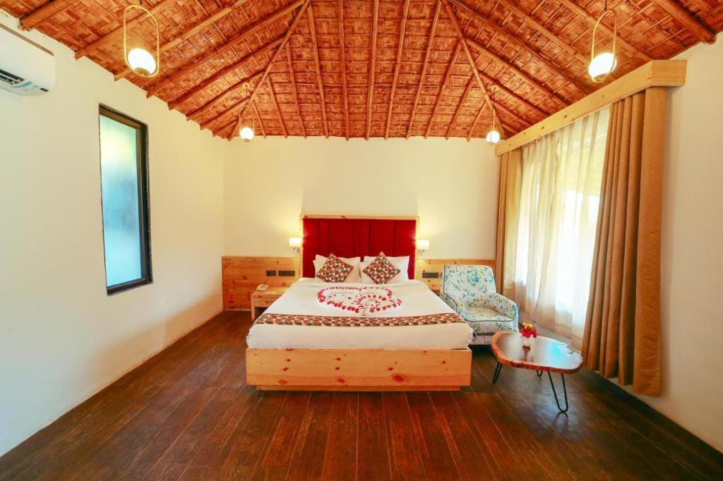 5 Senses Corbett Richness Luxuries Resort ! Destination Wedding & Corporate Events Rāmnagar Exterior foto
